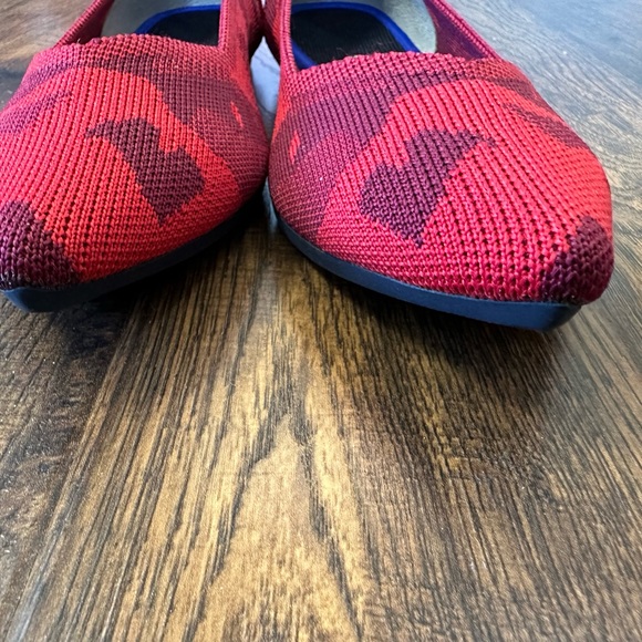 Rothy’s Red camo Points size 9.5 VGUC - Picture 7 of 10